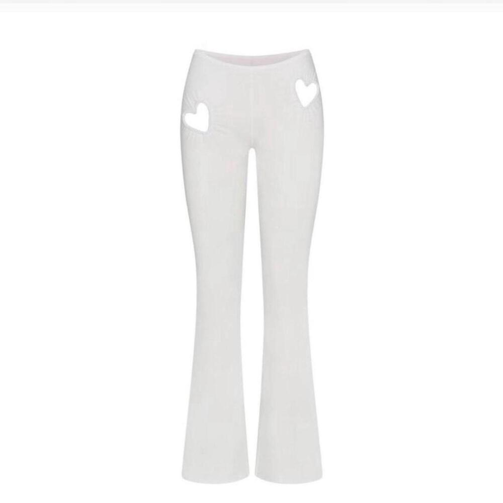 Skims Heart Cutout Pants in Snow!
